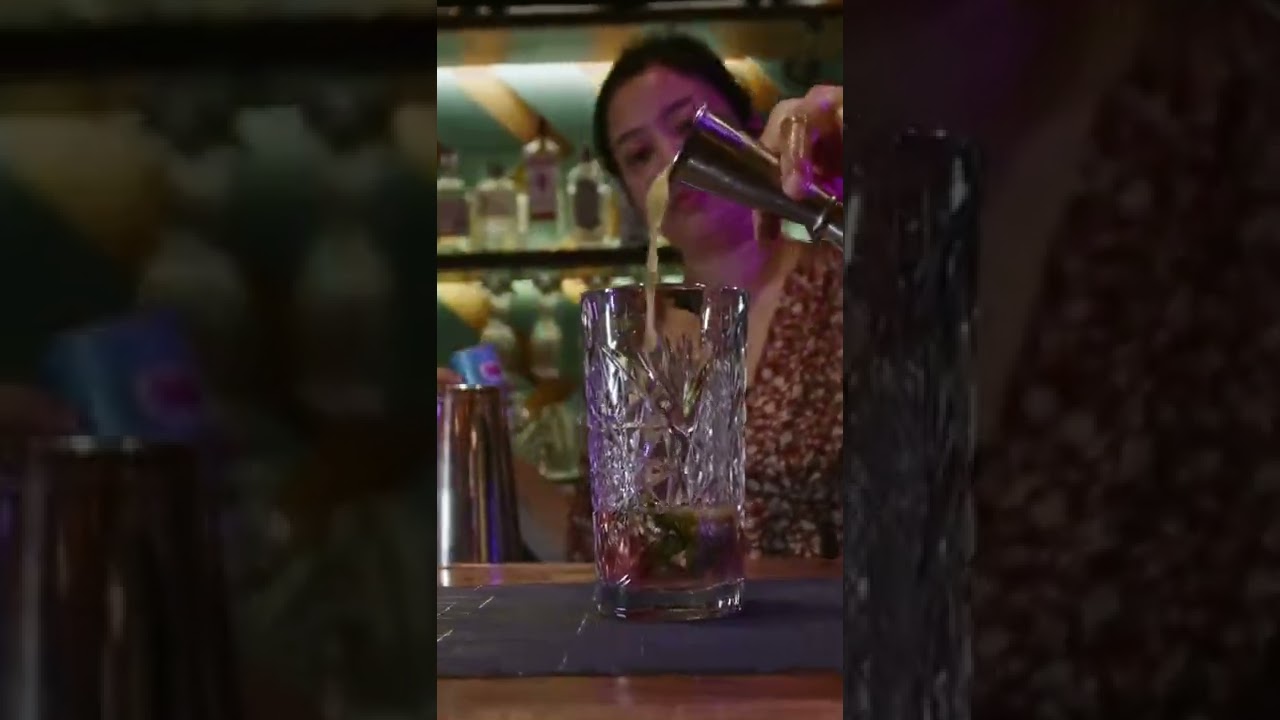 Pineapple Ginger Fizz - BITES Asian Kitchen + Bar #chicago #cbd #cocktail #videography