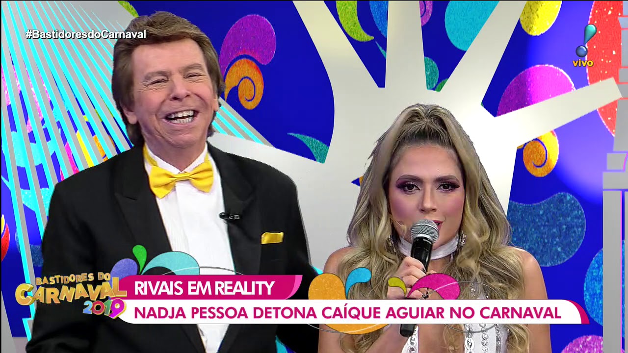 Caíque Aguiar e Nadja Pessoa batem boca ao vivo nos Bastidores do Carnaval da RedeTV!