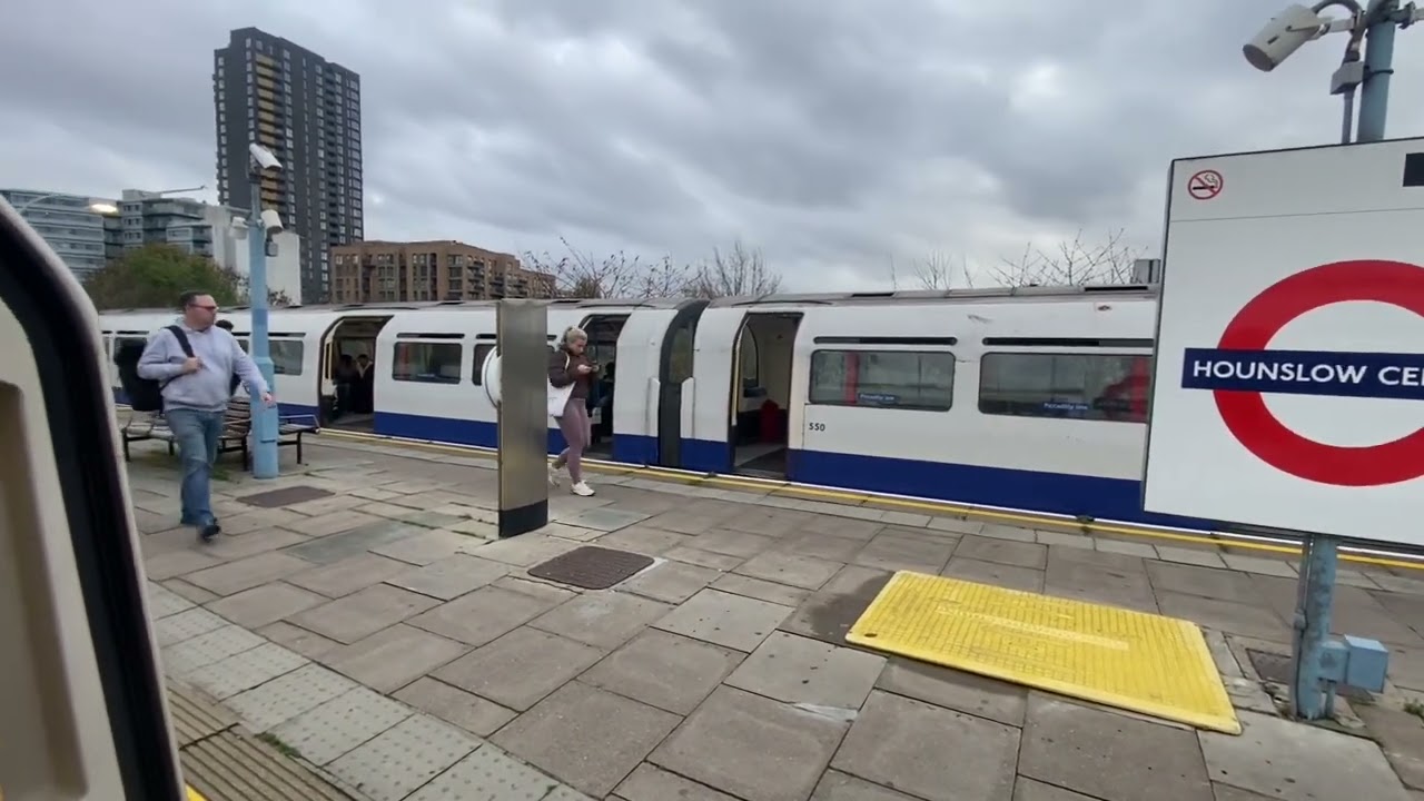 London Underground Journey From Heathrow Terminal 5 to Redbridge 