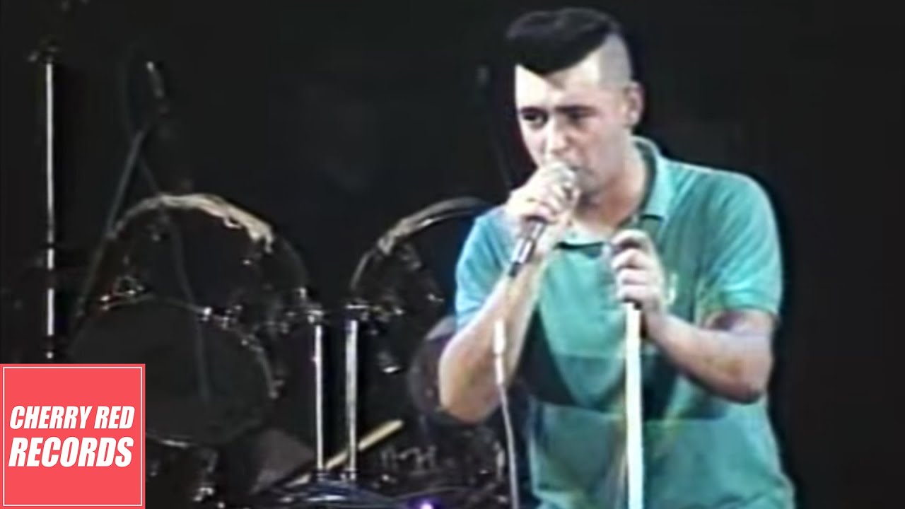 Griswalds - Happy Hour - (Live at the Hummingbird Club, Birmingham, UK, 1988)