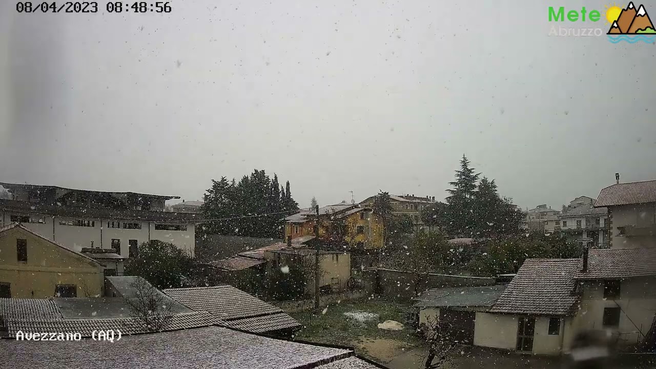 Time-lapse NEVICATA ad AVEZZANO (AQ) 8 Aprile 2023 | Meteo Abruzzo |