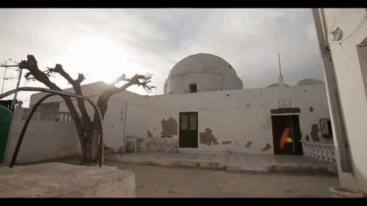 Stambeli Tunisien : Un voyage avec des photos de personnes que nous avons perdues dans le stambeli
