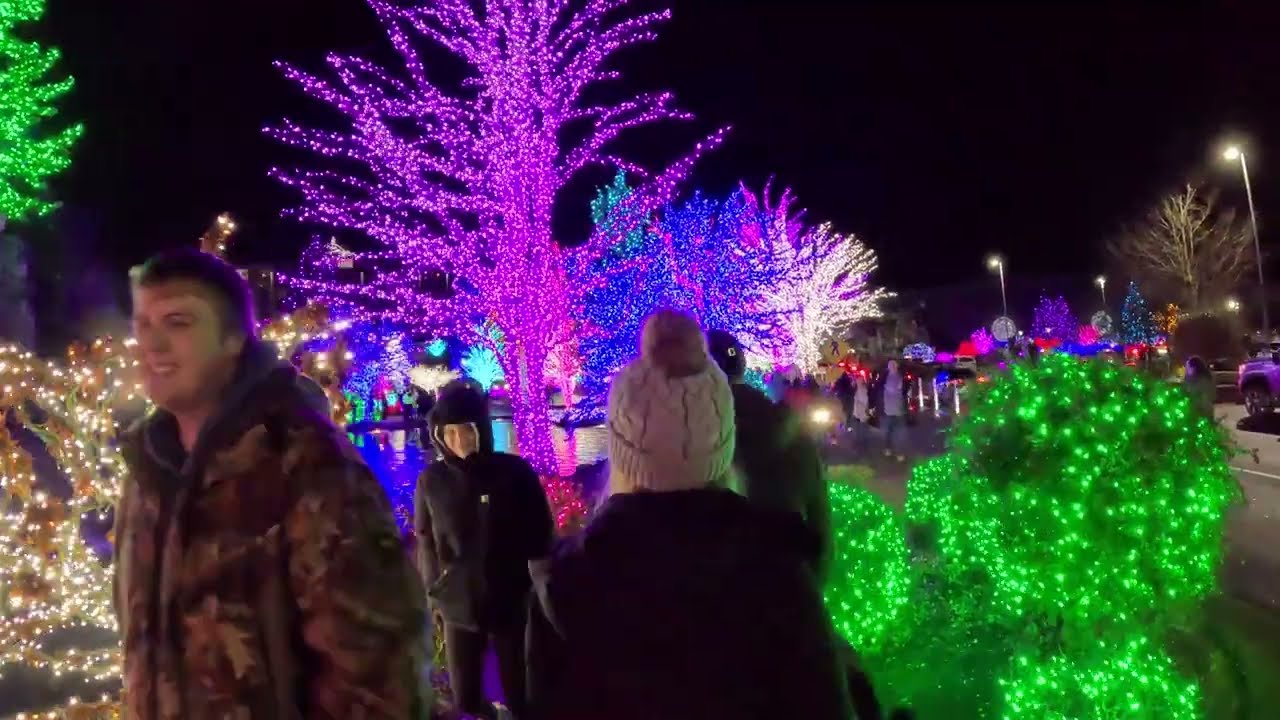 Tulalip casino's spectacular Christmas lights - 7.8 million lights!!!