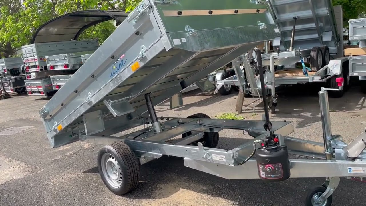 benne lider 42575 avec pompe manuelle et flexipompe