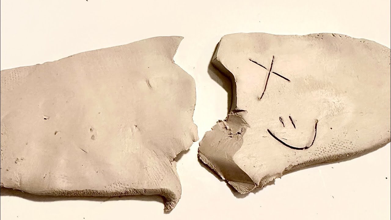 How to join slabs of clay