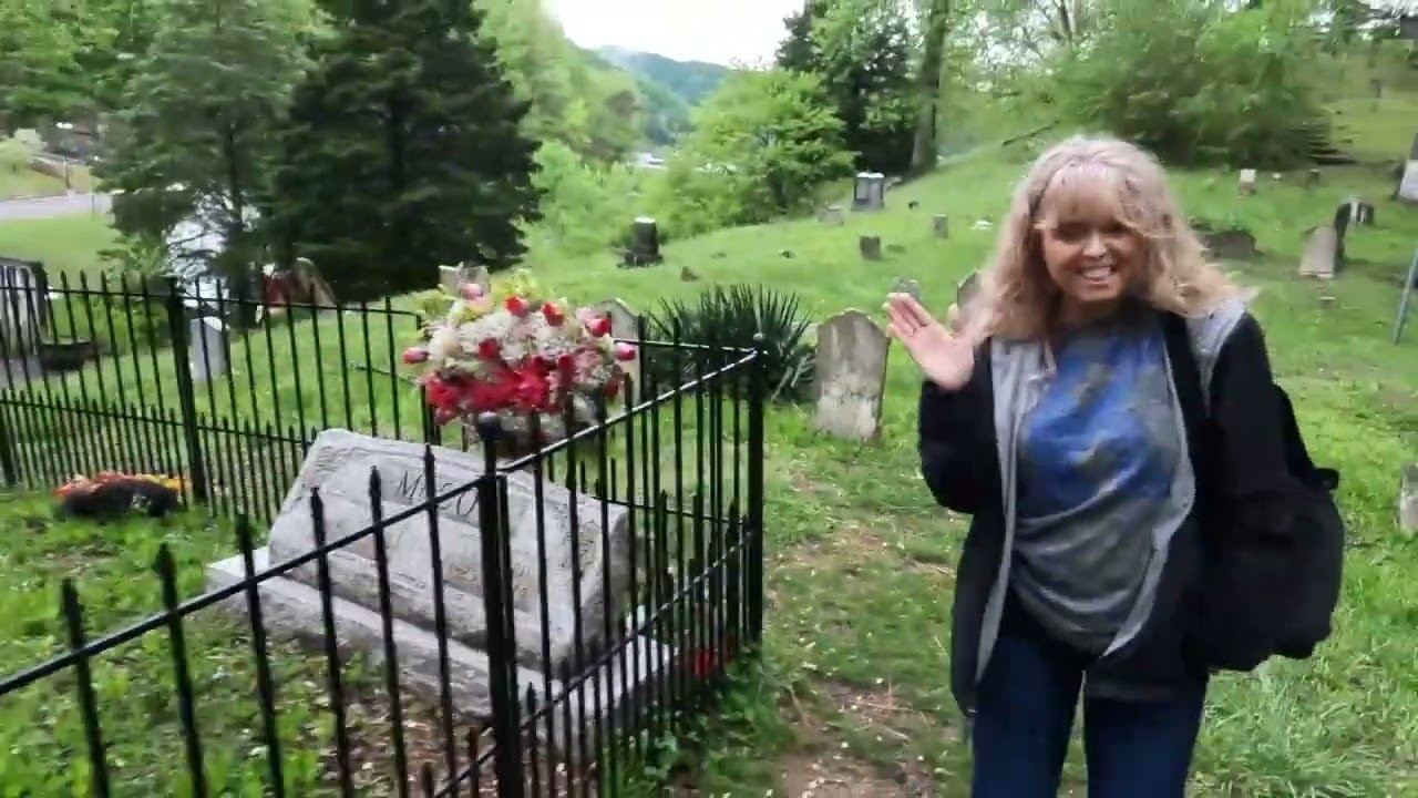 Randolph and Sarah McCoy's Gravesite
