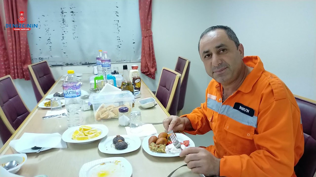 Tanker gemisinde içli köfte ziyafeti var  gemilerde personel ne yer