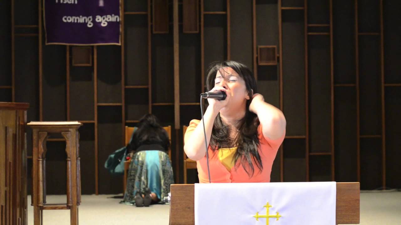 ALMA MIA ALABA A JEHOVA