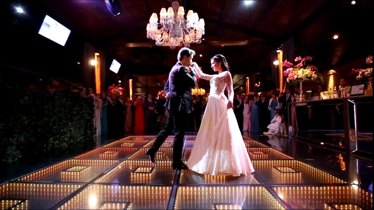 CASAMENTO DANIELA E RAFAEL - BRINDE, VALSA E DANÇA