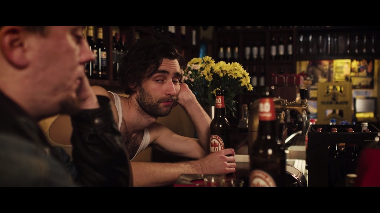 Waving The Guns - Zapfhahn (Official Video)