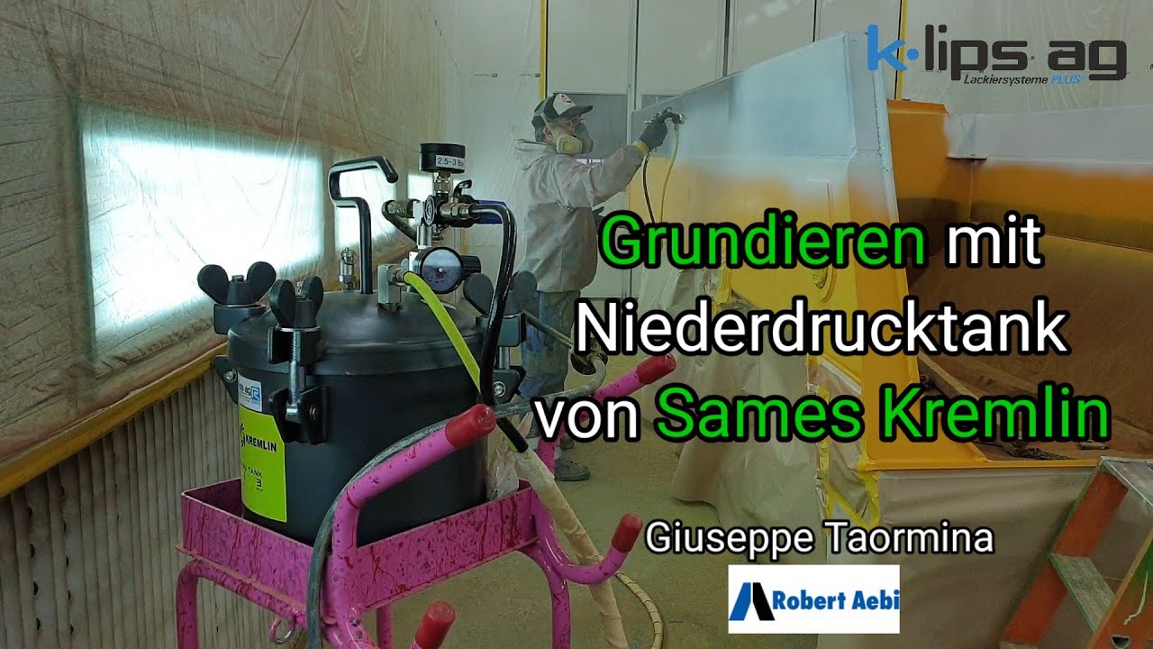 Lackieren von Baumaschinen mit Niederdruck und Spritzpistole Sames Kremlin