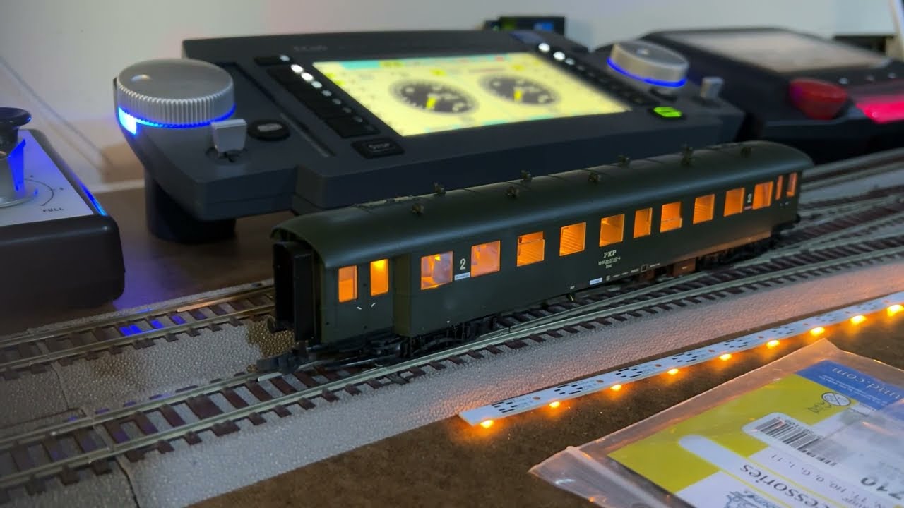 How do I install power pack and configure the ESU 50709 digital interior lighting kit?