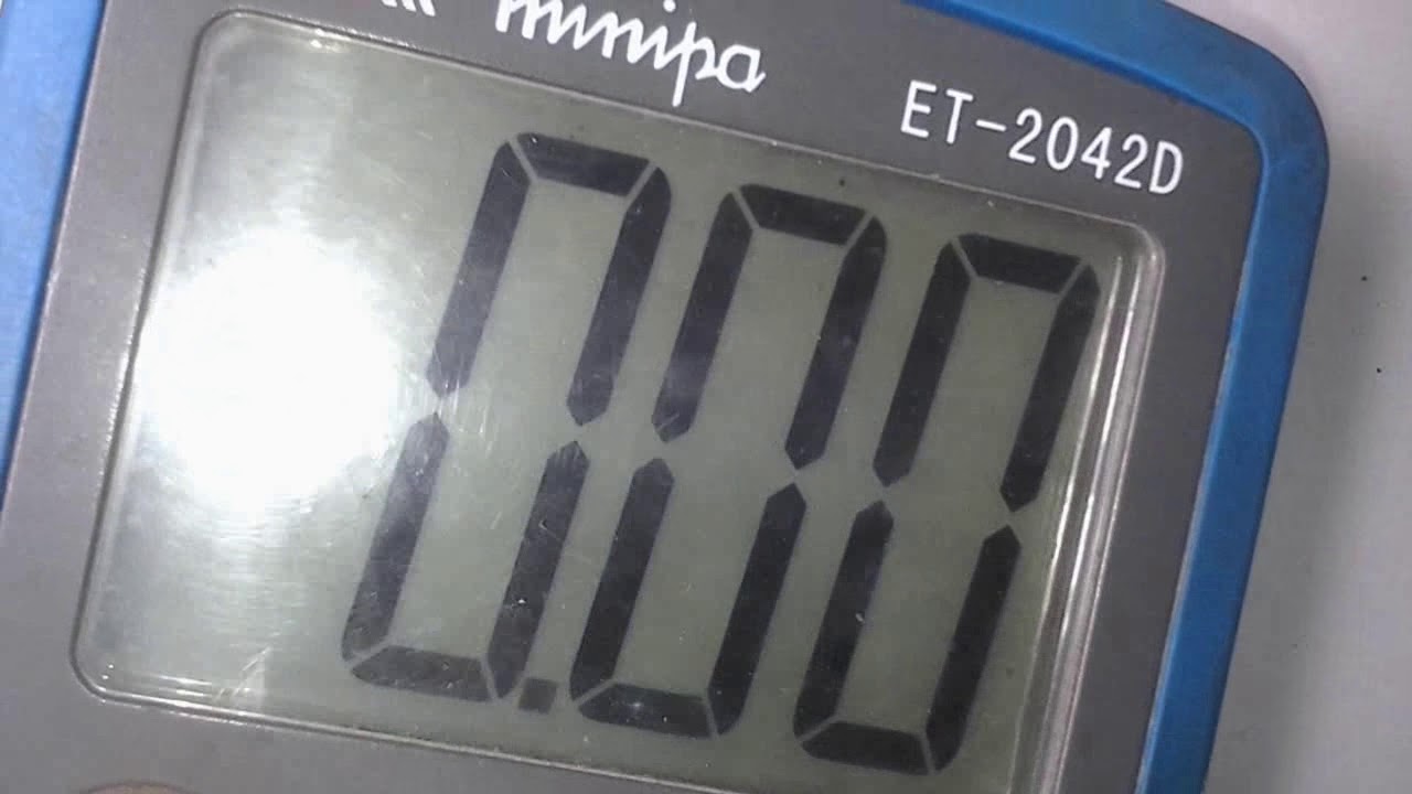 {114 }# Multímetro com display ficando escuro e com mancha,-{ RESOLVIDO }