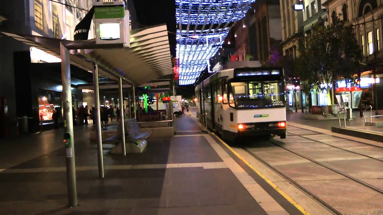 Panasonic SD700 1080p50 Low Light Test