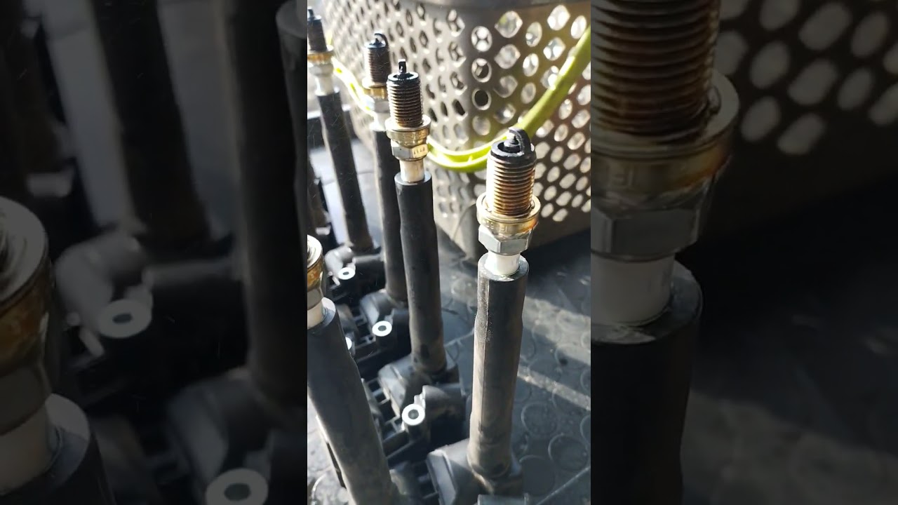 Maybach V12TT S680 in for a misfire, turns out to just be a faulty sparkplug. #mercedes #maybachs680