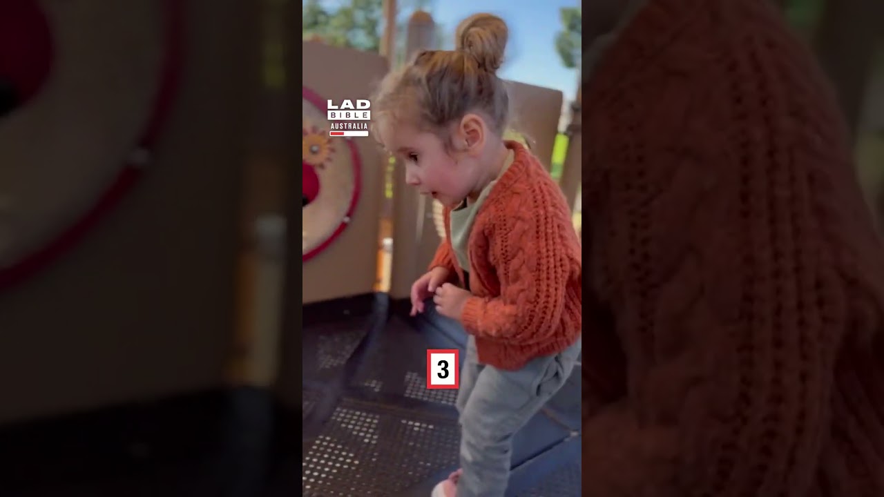 Little Girl Has Hilarious Delayed Reaction 🤣😱