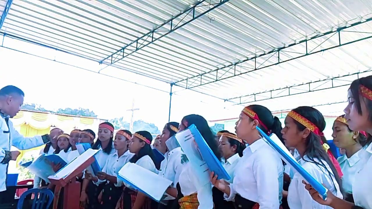 TIBA-TIBA MORI (cipt. Rensi Ambang) - Lagu Persembahan - SMAN 3 Macang Pacar Choirs