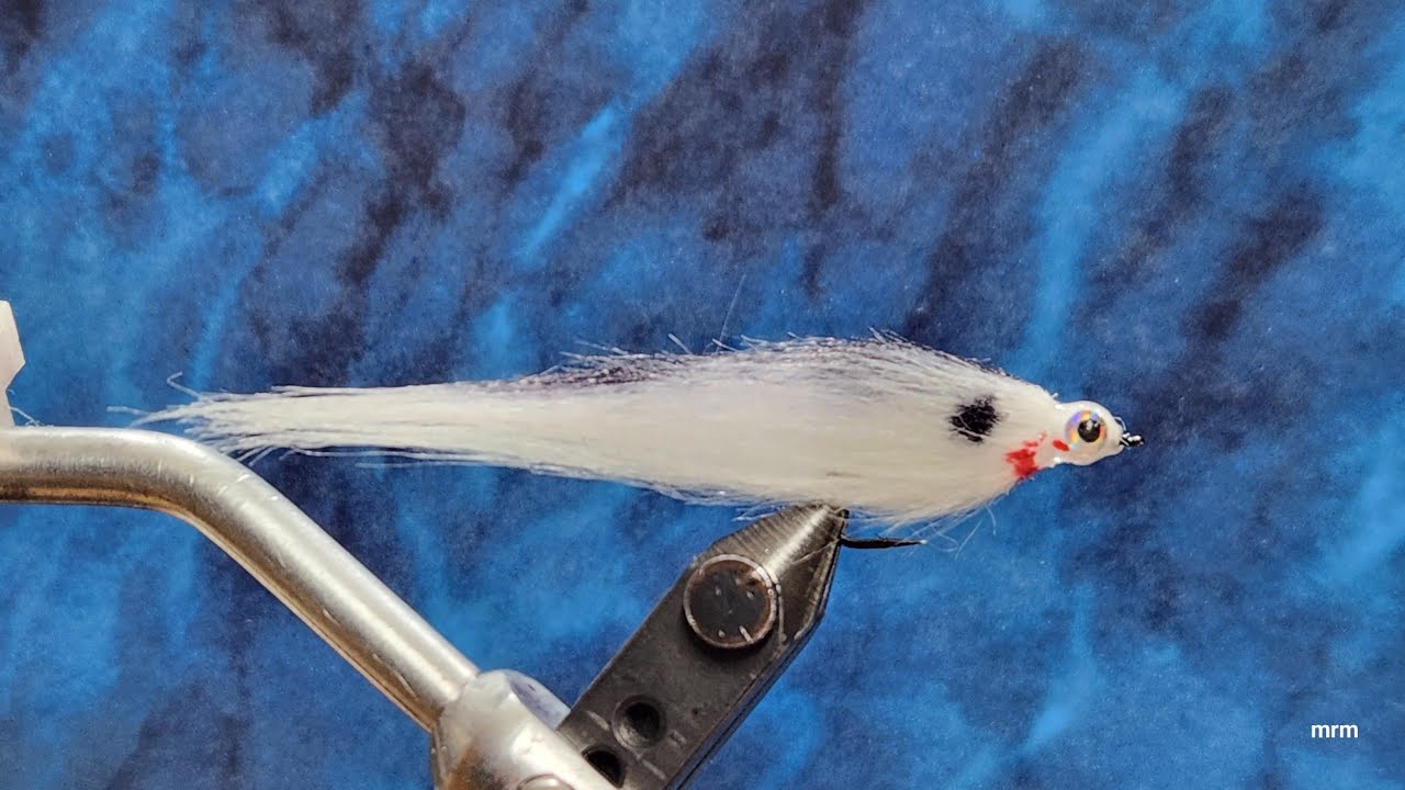 Fly Tying a Craft Fur Minnow for Smallmouth Bass