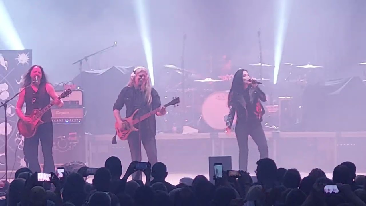 Tarja Turunen & Marko Hietala - Left on Mars [Live @ Palace of Culture and Sports,Varna, 02.04.25