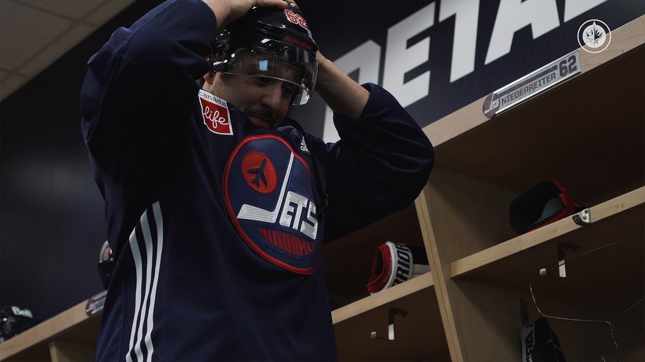 Nino Neiderreiter's first day with the Jets