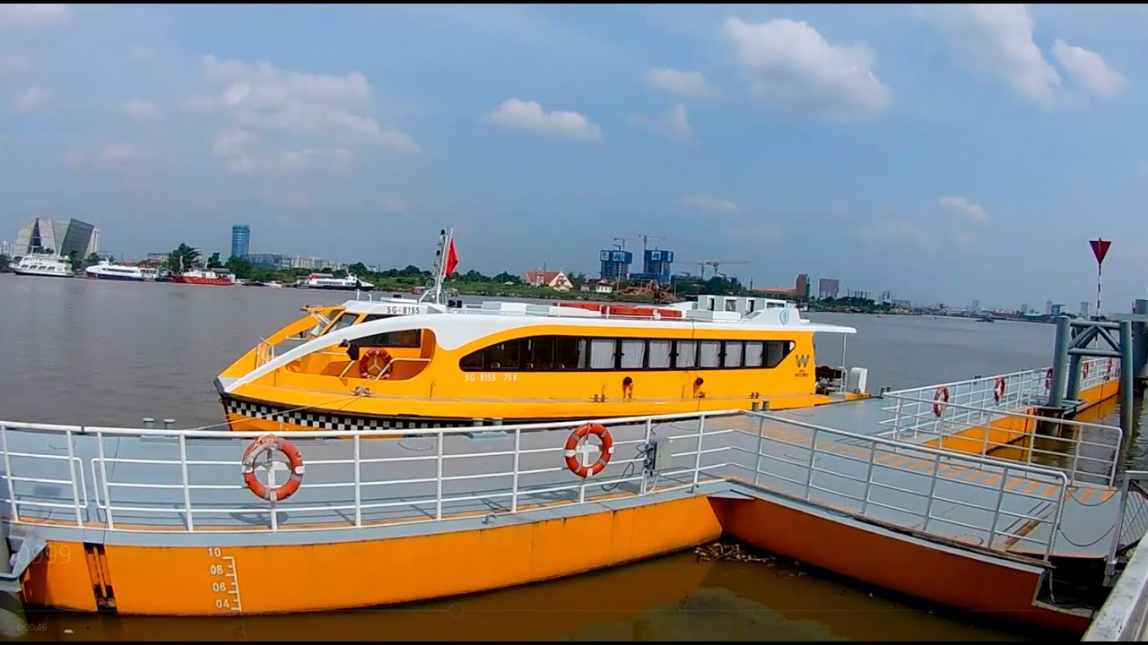 Речной автобус в Хошимине (Сайгон) Waterbus Ho Chi Minh