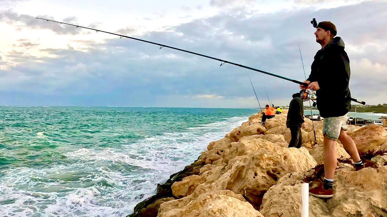The UGLY of Perth Storm Fishing - Blood Warning
