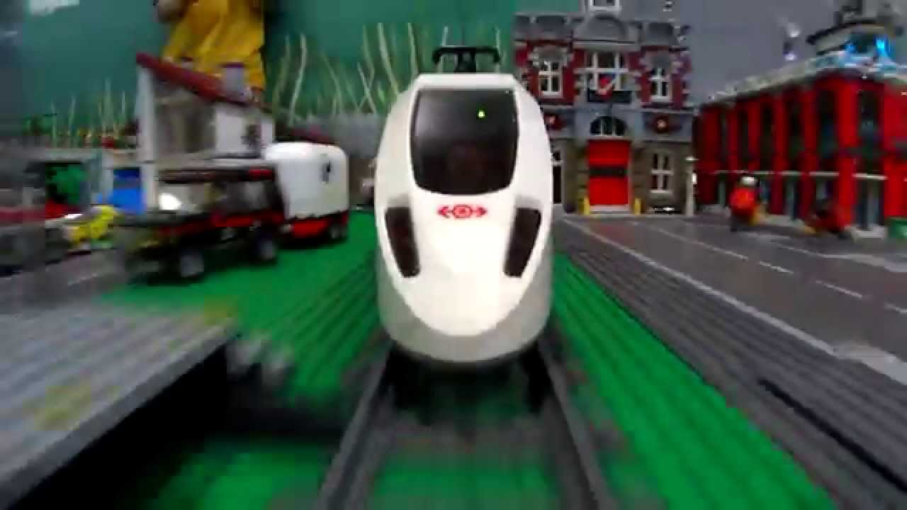 Horizon Express on huge Lego City layout Ride-on