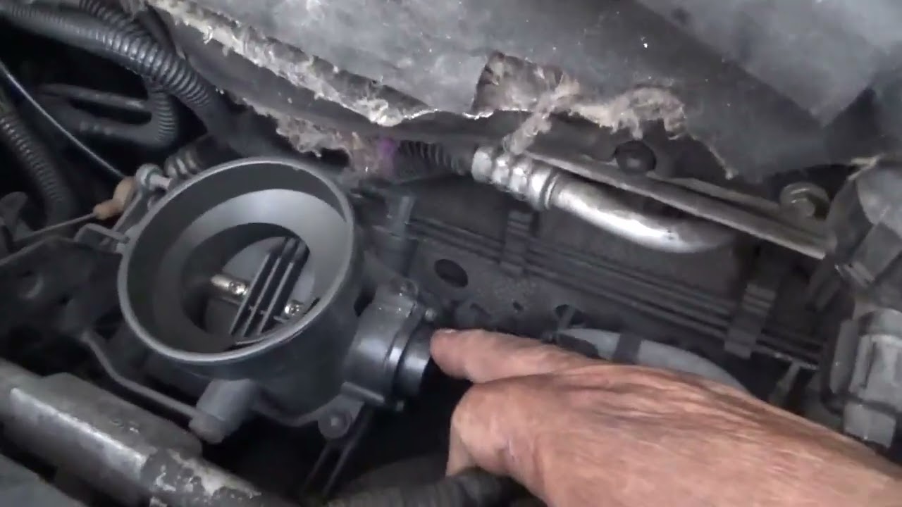 ford focus 2001 codigos p1700 transmicion y p1125 sensor tps