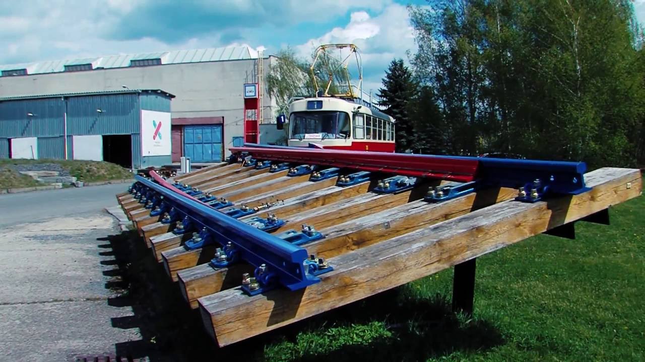 Pražsk&aacute; stroj&iacute;rna a.s. - tramvajov&eacute; v&yacute;hybky, kř&iacute;žen&iacute; a v&yacute;hybkov&eacute; syst&eacute;my