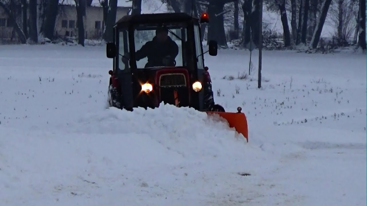 Odśnieżanie 2021| Ciapek VS Góra| Zaspy 40cm| Idzie bokiem|
