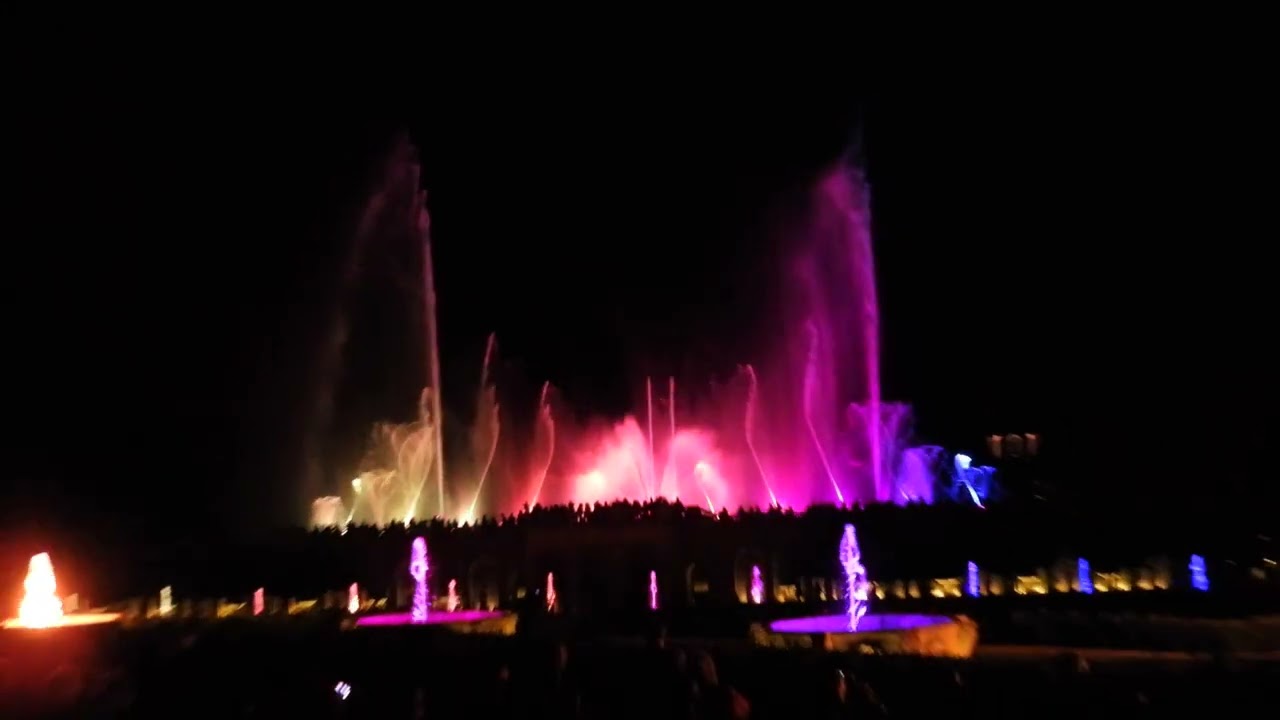 Longwood Gardens: Illuminated Fountain show