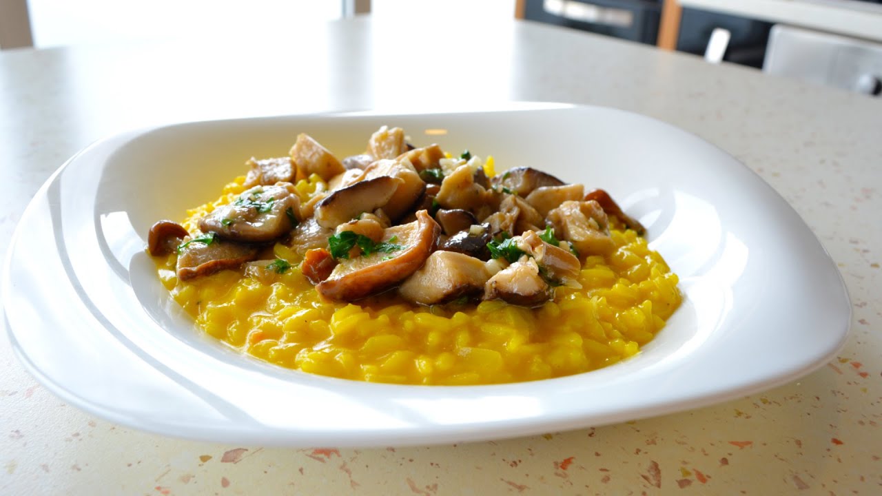 Reteta - Risotto cu sofran si ciuperci