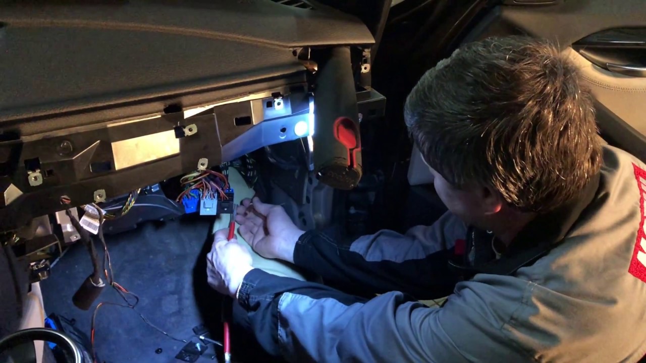 ПЛЮСОВОЙ ПРОВОД BMW E87 E84 E90 E92