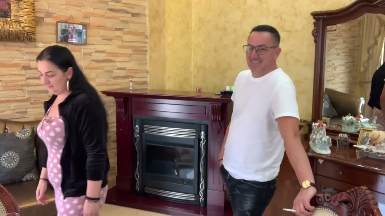 Lumina numai vrea pe nimeni!!!