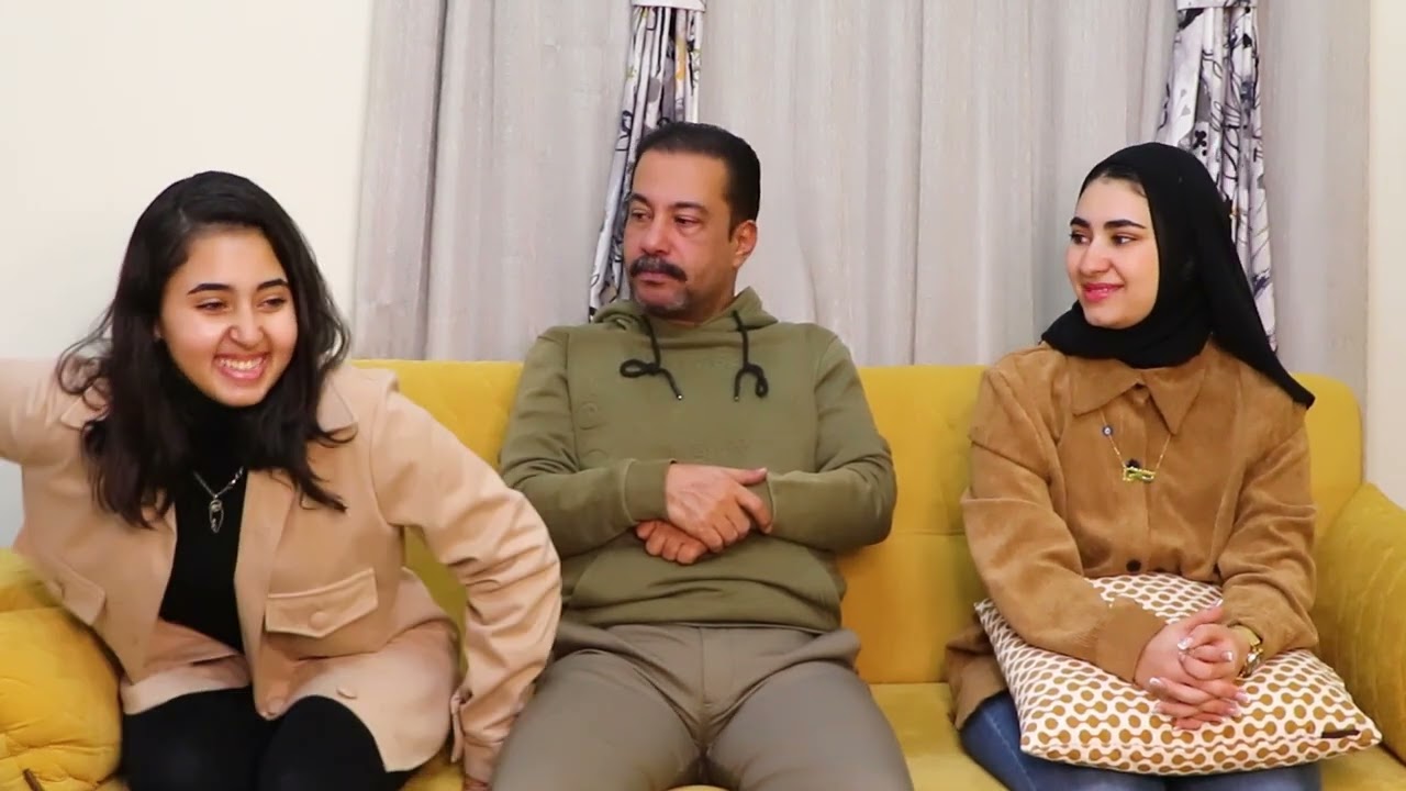 مين فينا الكداب؟(بابا اتصدم فينا)