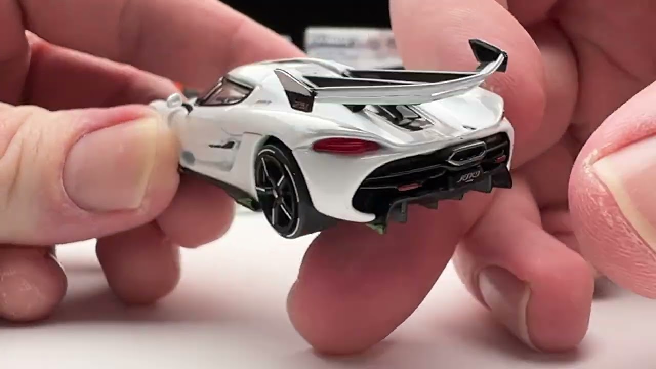 Tarmac Works Unboxing! Saab 900 Turbo, Koenigsegg Jesko & More!