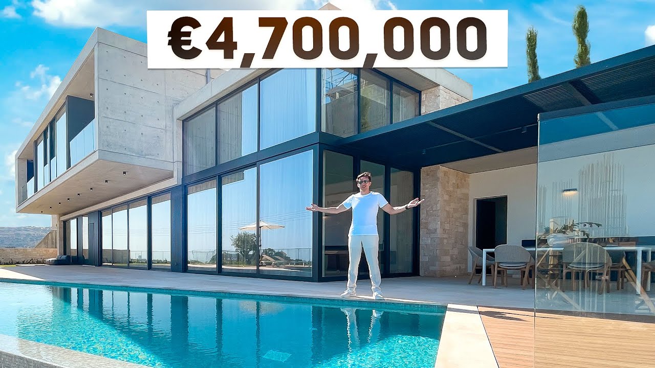 Обзор виллы 800 м2 за &euro;4,700,000 с переливным бассейном и видом на море на Кипре