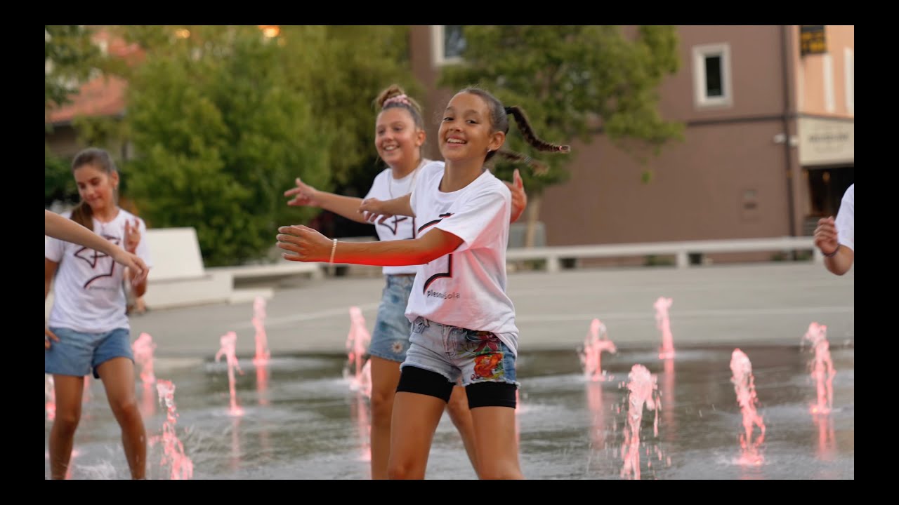 NEVER GONNA NOT DANCE AGAIN | PINK | PLESNA ŠOLA FIONA KOPER |  CAPODISTRIA | SLOVENIA