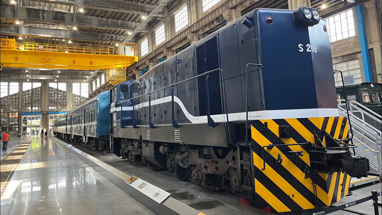 國家鐵道博物館：員工浴室、柴電工場、乘坐火車。