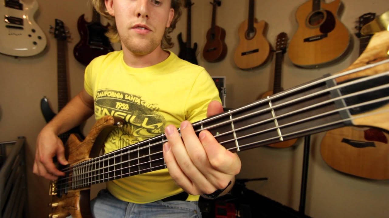 Ricco Harbor on Guitar