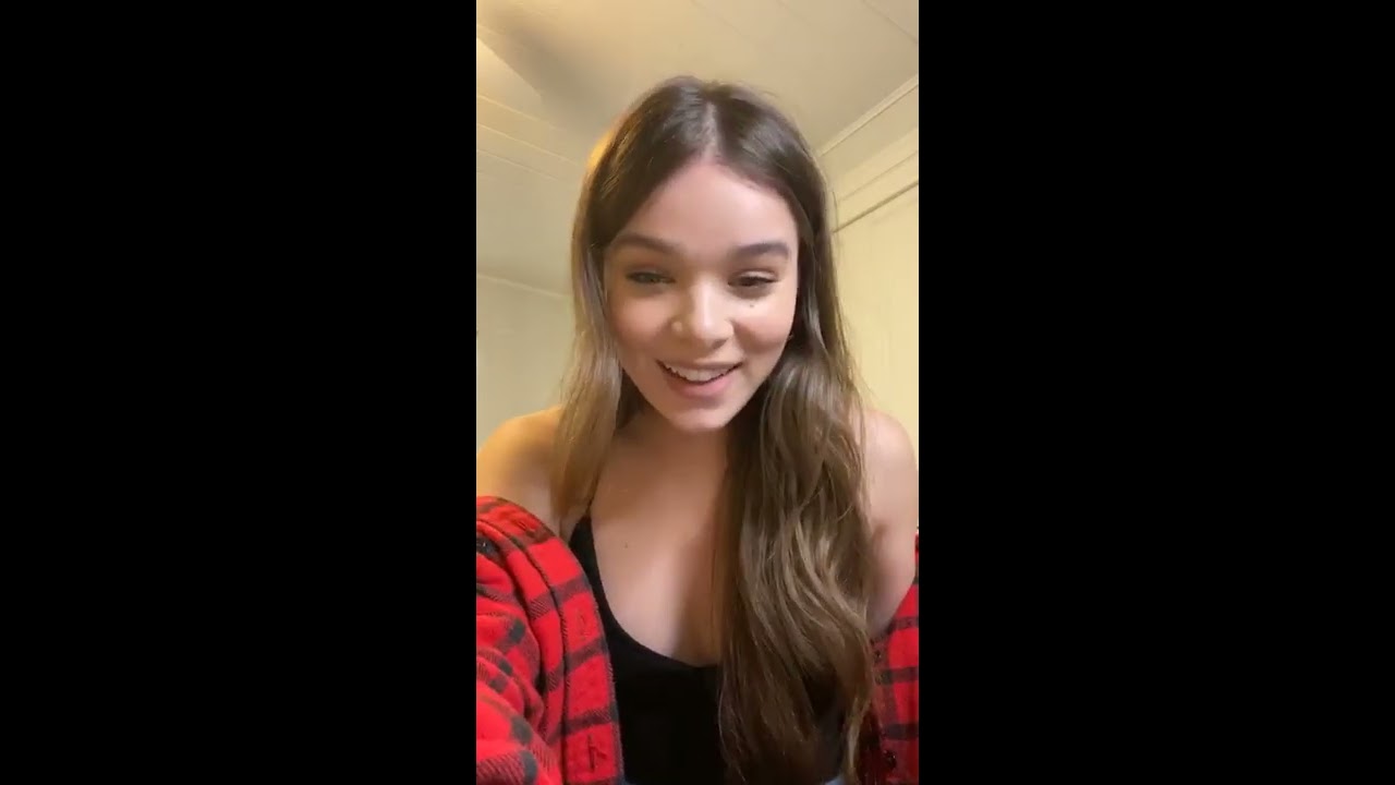 Hailee Steinfeld - IG Instagram live 2020
