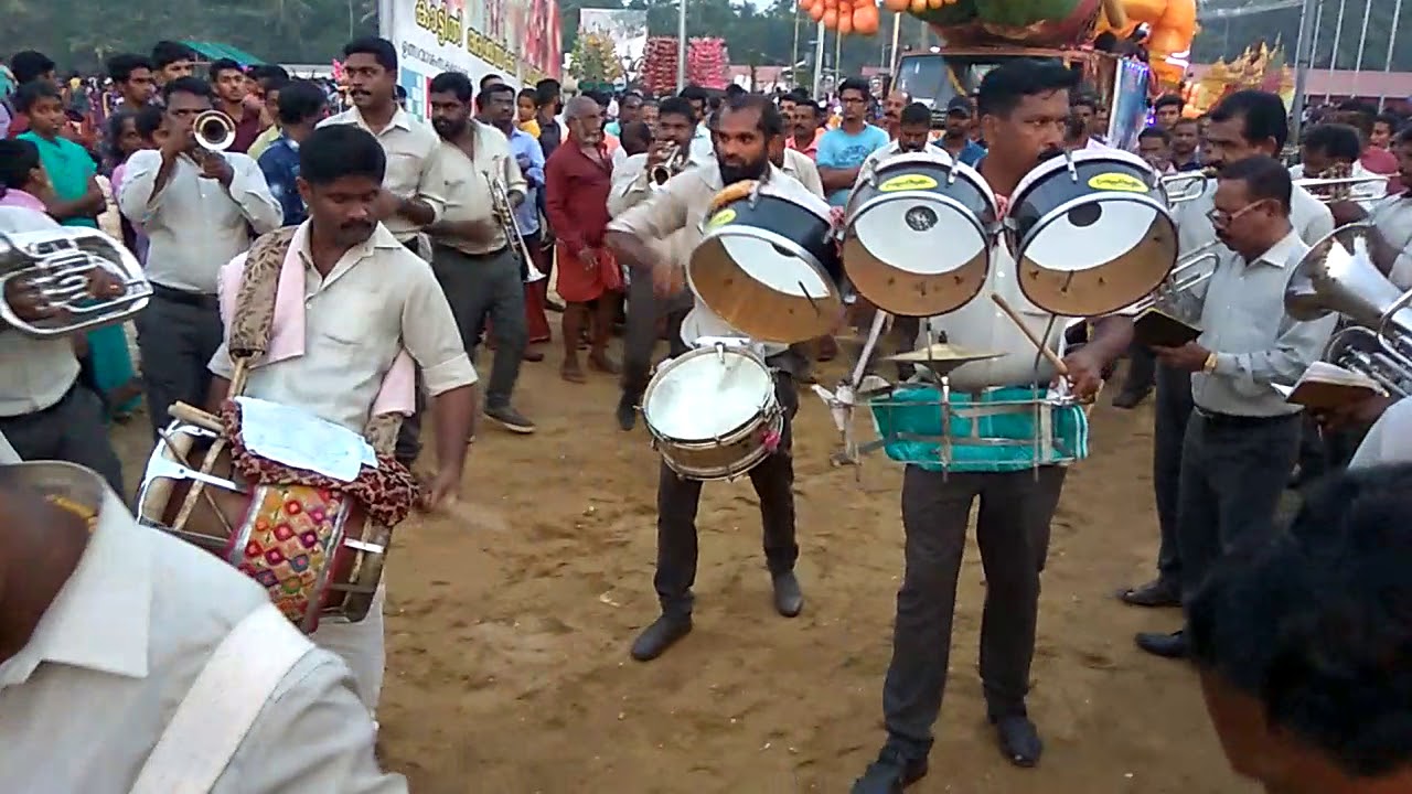 പുലരേ പൂന്തോണിയിൽ...വിജയേട്ടൻ ടീം,കൈരളി ബാൻ്റ് ട്രൂപ്പ് ചാലക്കുടി..