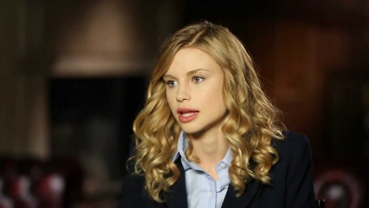 Lucy Fry - Vampire Academy Set Interviews