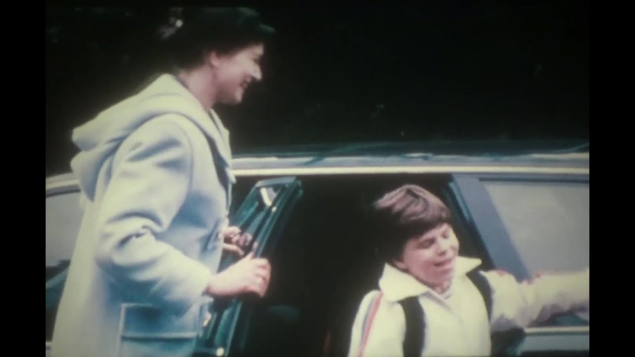 16mm Film - Stadtgespr&auml;ch - BRD 1995 (Excerpt)