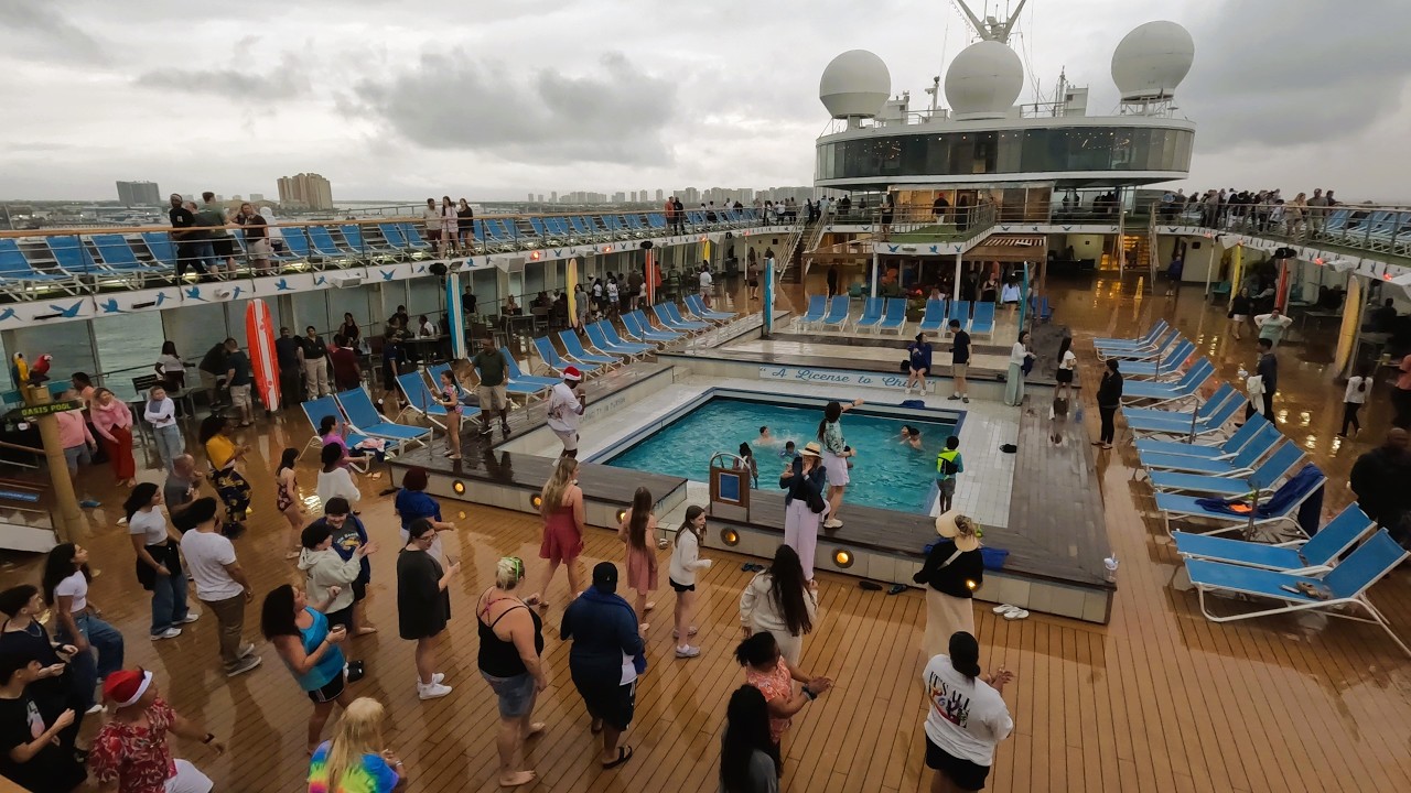 Margaritaville Cruise Paradise Tour & Review | Worth It?