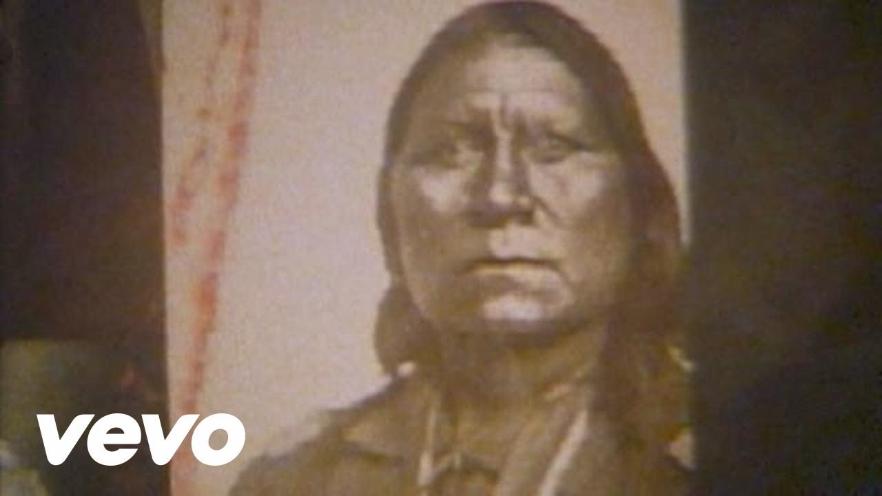 Manic Street Preachers - Unseen Super Eight Montage (Official Video)
