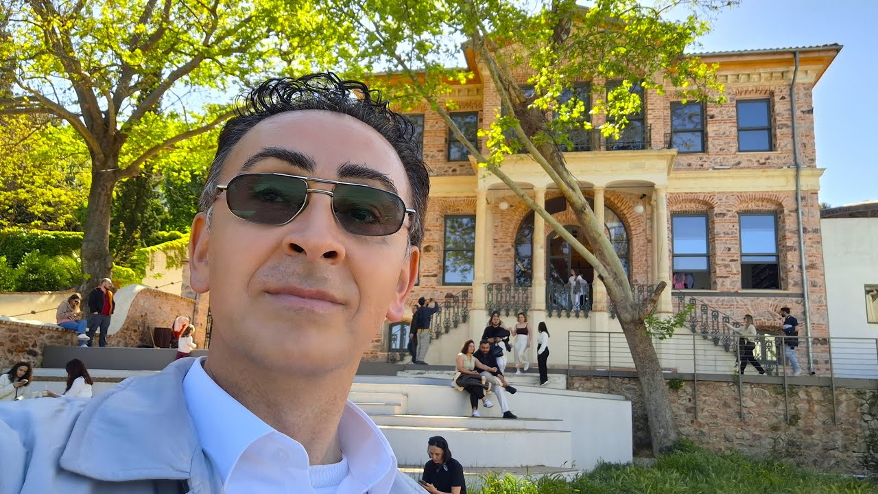 TAŞ MEKTEP ( PATRİK SOFRONİYOS KÖŞKÜ ) BÜYÜKADA