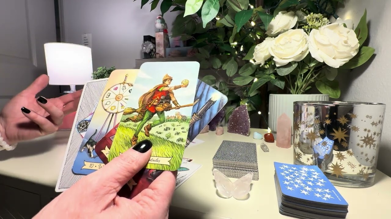 Capricorn ♑️ They are wayyy into you! 😍🥰 Love Reading 