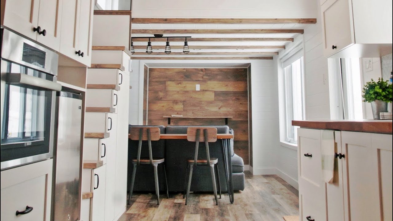 Stunning Tiny House Is Absolutely Perfect