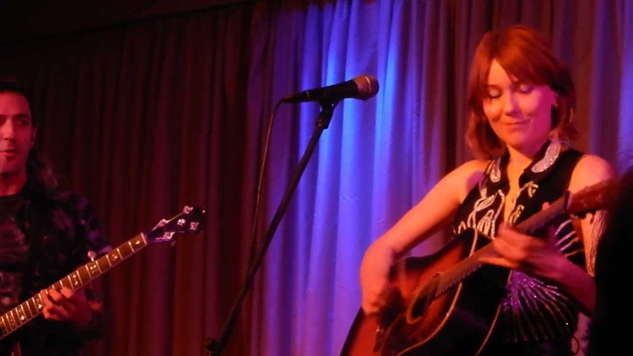 MOLLY TUTTLE: Boogie